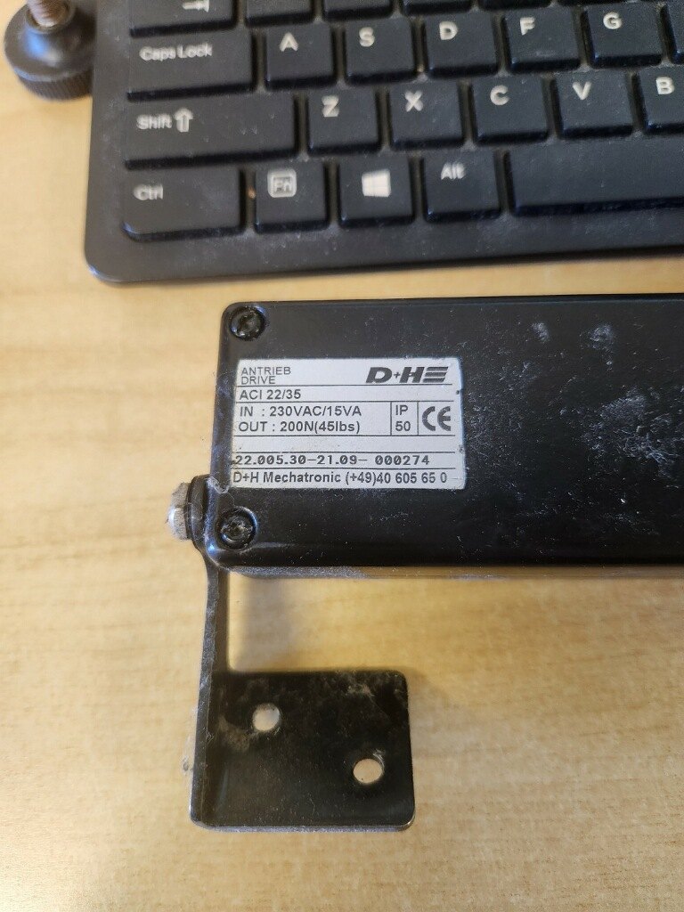 D+H ACI 22/35 chain drive label from 2009
