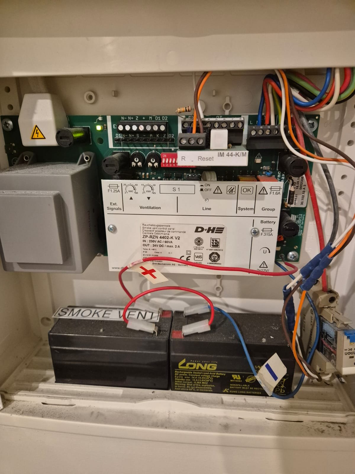 D+H RZN 4402-K smoke control panel installed in 2014